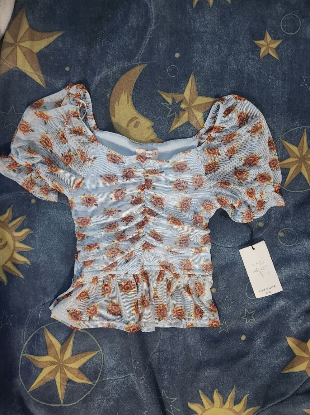 Lily White Blue Sunflower Print Puff Sleeve Top